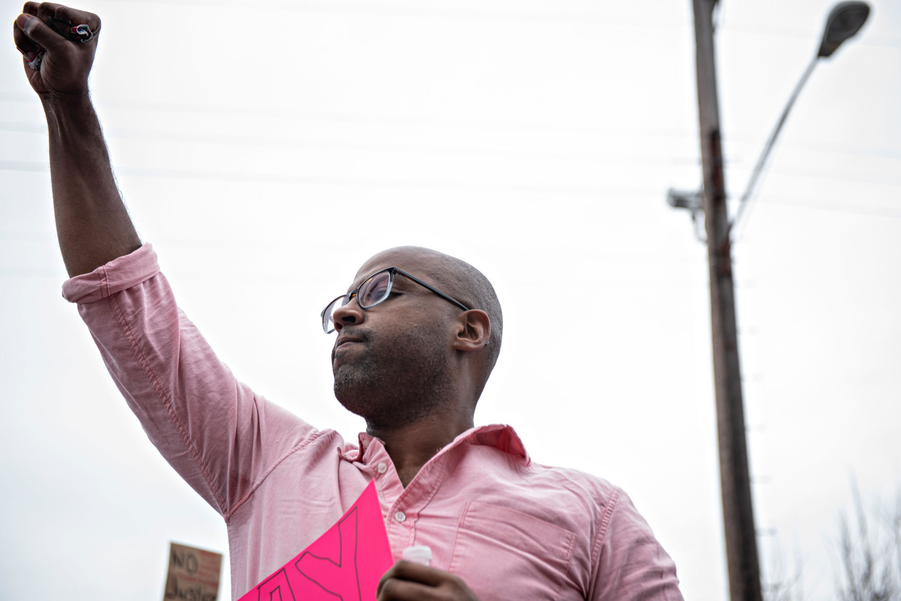 060320_nws_ocprotest